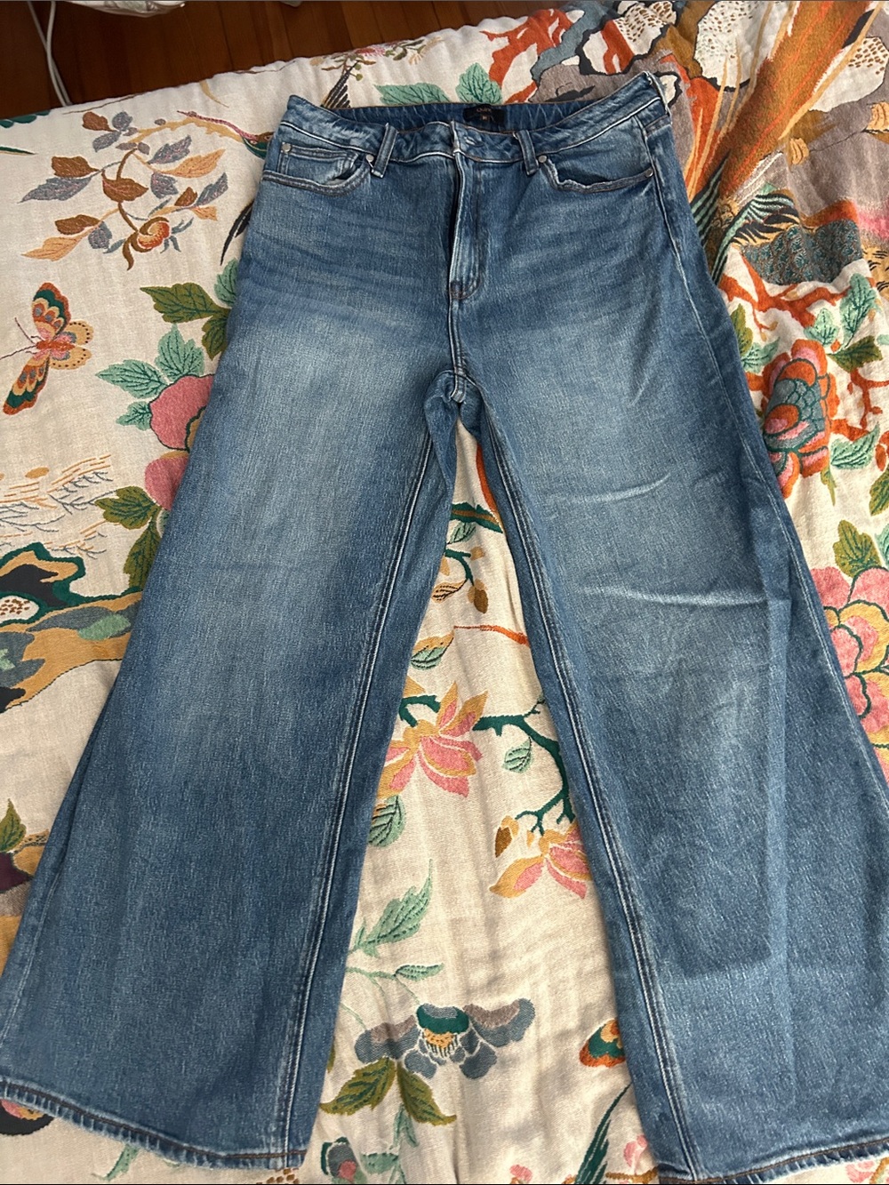 Quince Bella Stretch Relaxed Straight Jeans